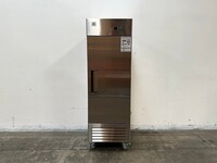 NSF Reach-In Commercial One Door Freezer KF-23B1