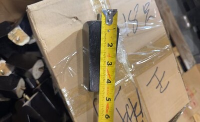[Parts] BO2 Wood Leg/Stand With Screw