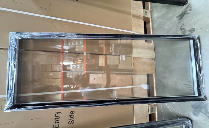 [Parts] GDC-50 Glass Door Right 54 ins