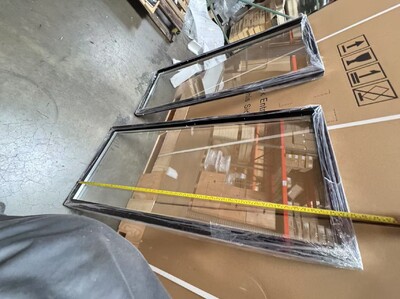 [Parts] GDC-50 Glass Door Right 54 ins