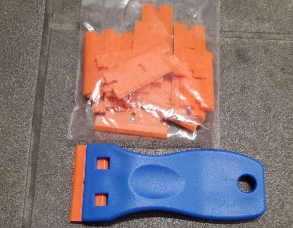 [Parts] Plastic Small Scrapper With Plastic Blade