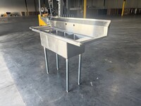 HN-C3T101410-12LR 54 ins Stainless Steel 3 Compartment Sink NSF
