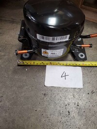[Parts] BF-163 Refrigerated Beer dispenser Compressor FZ40CIJ-U