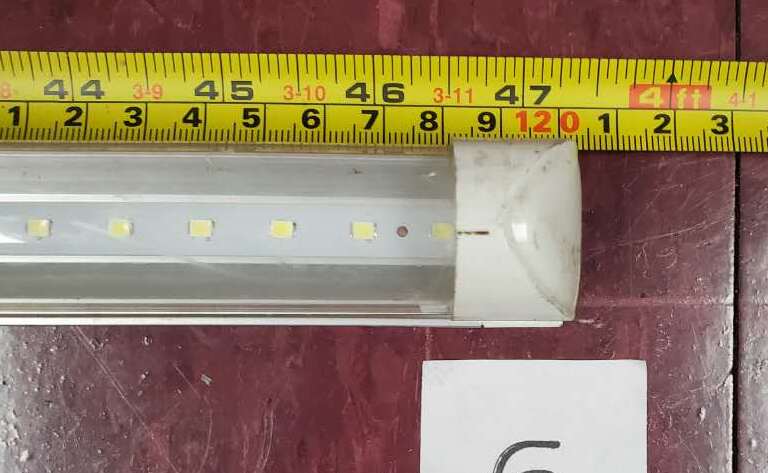 [Parts] CW-571 bakery refrigerator case Lamp Tube With base