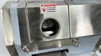 Electric Sugar Cane Juicer 750W Sugarcane Machine 110V L9