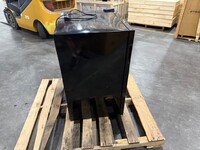 Clearance Merchandiser Glass Freezer  Not cooling   100686F0325