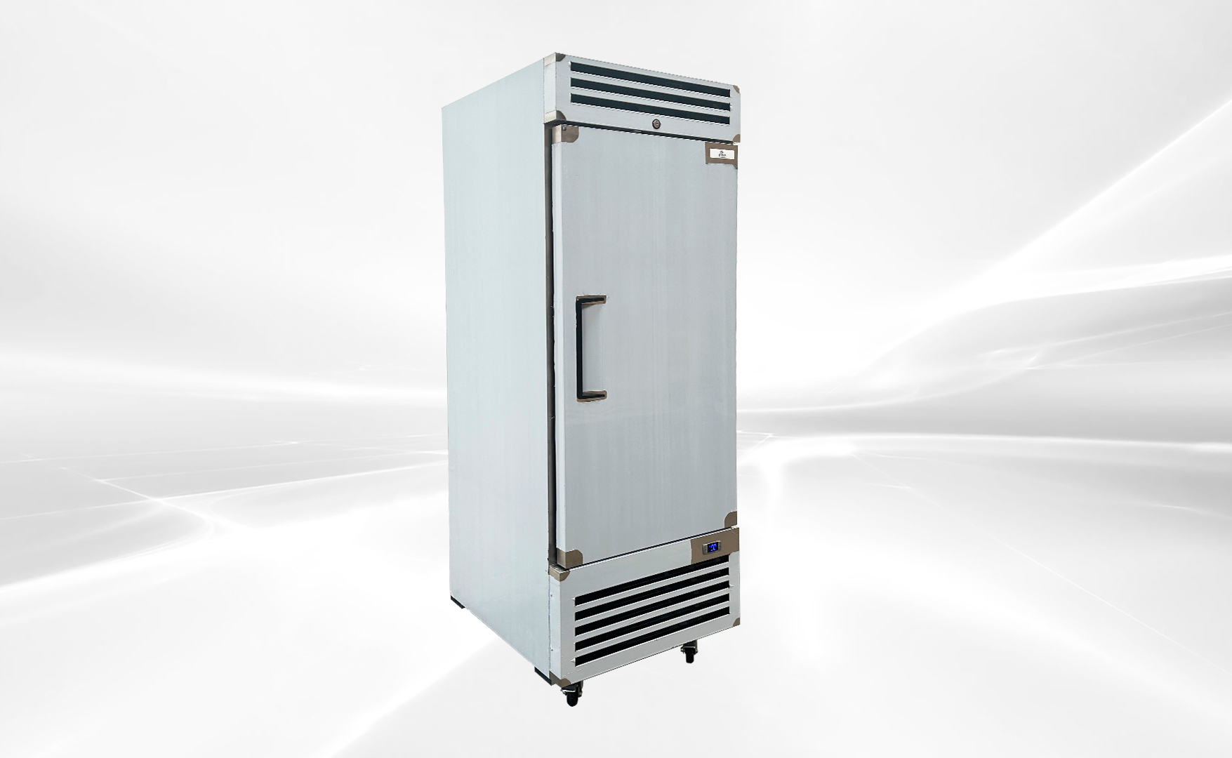 NSF Reach In One Door Freezer SS interior AKF-07381