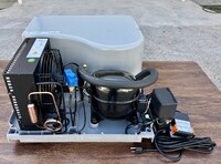 1HP Top Mounted Condensing Unit 1047W SL8U