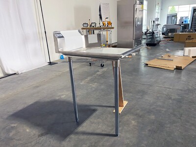NSF Clean Dish Table 24W x 30D x43.7H inches HN-DTC24L