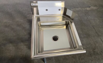 NSF Soiled Dish Table 26W x 30D x43.7H inches HN-DTS26L