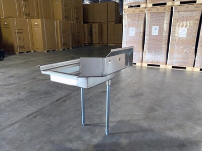 NSF Soiled Dish Table 26W x 30D x43.7H inches HN-DTS26L