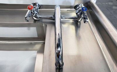 NSF Soiled Dish Table 26W x 30D x43.7H inches HN-DTS26R
