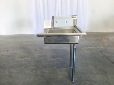 NSF Soiled Dish Table 26W x 30D x43.7H inches HN-DTS26R