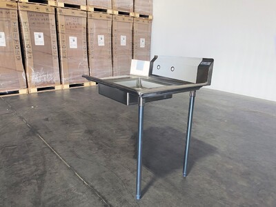 NSF Soiled Dish Table 36W x 30D x43.7H inches HN-DTS36R
