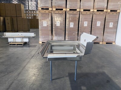 NSF Soiled Dish Table 36W x 30D x43.7H inches HN-DTS36L