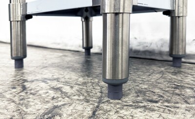 18W x 18D x 34H All Stainless Steel Table HN-WT1818-SB