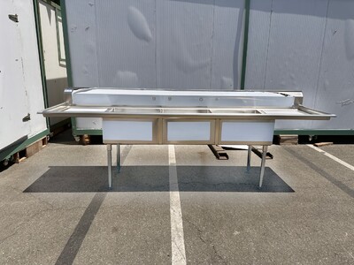 NSF120 in Stainless Steel 3 Compartment sink S3C242412-24LR-318