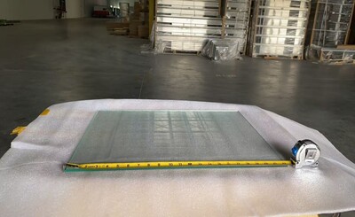[Parts] HW-186 Right Glass Door 22*16 ins
