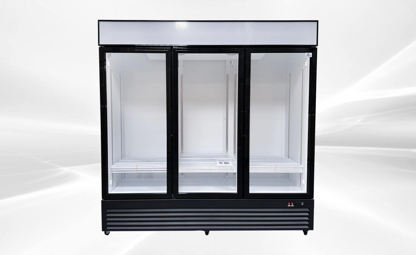 NSF 78 inches Commercial 3 Glass Door Refrigerator GDC-72