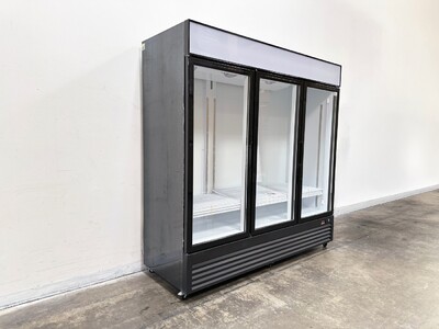 NSF 78 inches Commercial 3 Glass Door Refrigerator GDC-72
