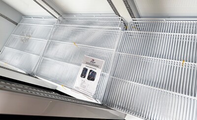 NSF 78 ins Three Sliding Door Upright Cooler GSC-72