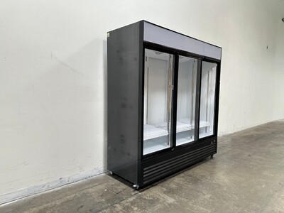NSF 78 ins Three Sliding Door Upright Cooler GSC-72