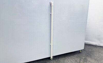 NSF Ice Merchandiser Two Door Ice Storage 200 bags  HR-CB600F