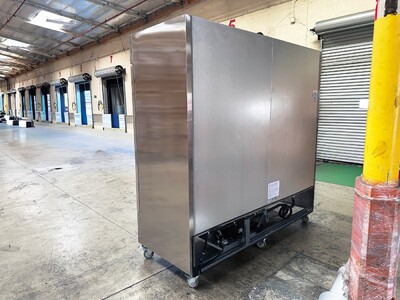 NSF Commercial 3 Door Stainless Steel Refrigerator KR-82BG1