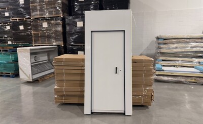 NSF Walk In Freezer White Door With Frame DOO4R