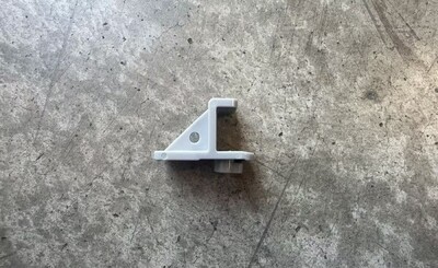 [Parts] AKR/AKF-06881 Reach In Refrigerator Shelf Clips