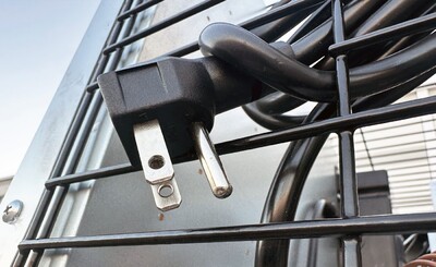 NSF Stainless Steel Top-Mounted Reach In Refrigerator E30AR