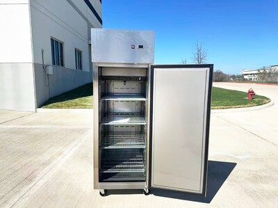 NSF Stainless Steel Top-Mounted Reach In Refrigerator E30AR