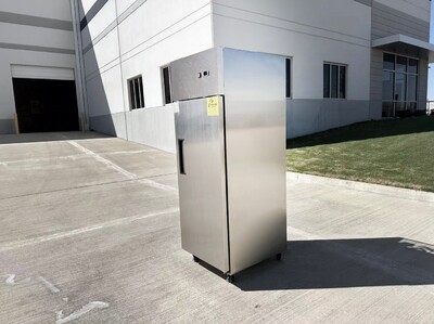 NSF Stainless Steel Top-Mounted Reach In Freezer 1 Door E30AF