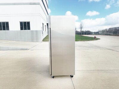 NSF SS Two Door Top Mount Reach In Freezer E60AF