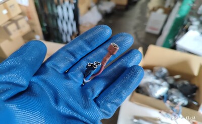 [Parts] GDC-42 Two Glass Door Refrigerator Capacitor 200PF