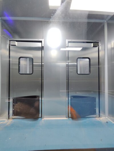42x H84 ins Single Swinging Traffic Doors Includ frame D4284S