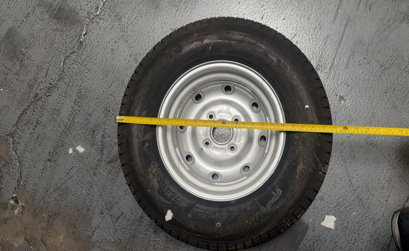 [Parts] FT40 Mobile Food Cart Trailer Tyre DK207