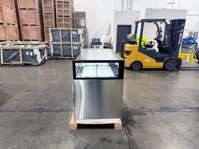 NSF 71 Ins Bakery Refrigerator luxurious showcase CM-1800B