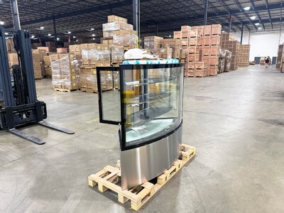 NSF Corner Refrigerated Bakery Display Case CW-351C