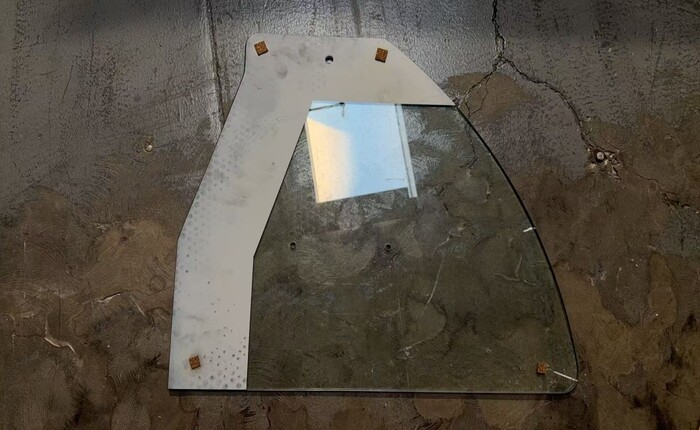 [Parts]Special-shaped Glass Right Glass 24*20 Ins