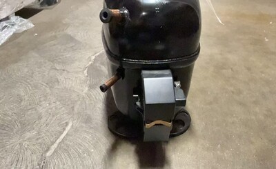 [Parts] MG12L-2S Slushy Making Machine Compressor SC15CLX.2