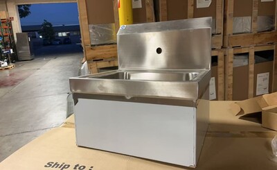 Clearance Hand Sink with Knee Operated Valve 103152L1125