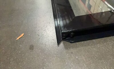 Parts] ARC-470Z Bakery Refrigerator Case Right Glass Door