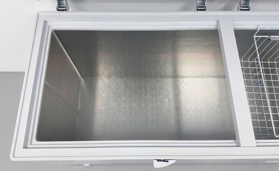 NSF 76 inches Horizontal Double Doors Freezer XF-650