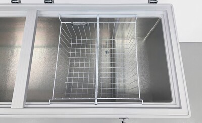 NSF 76 inches Horizontal Double Doors Freezer XF-650