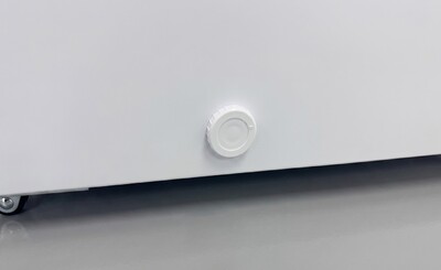 NSF 76 inches Horizontal Double Doors Freezer XF-650