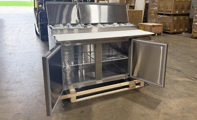 NSF 2 Solid Doors Pizza Prep Table Stainless Refrigerator KBR-66