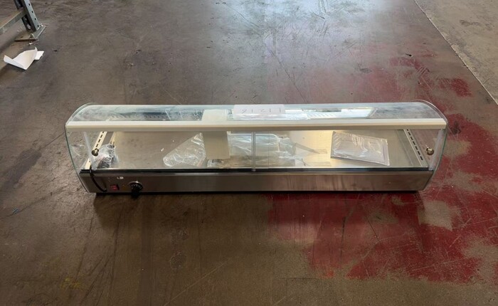 Clearance NSF Heated Display Case 8 pan hot food 17569L1216