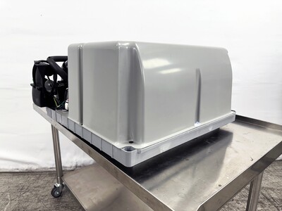 1HP Top Mounted FreezingUnit 1047W SL8U