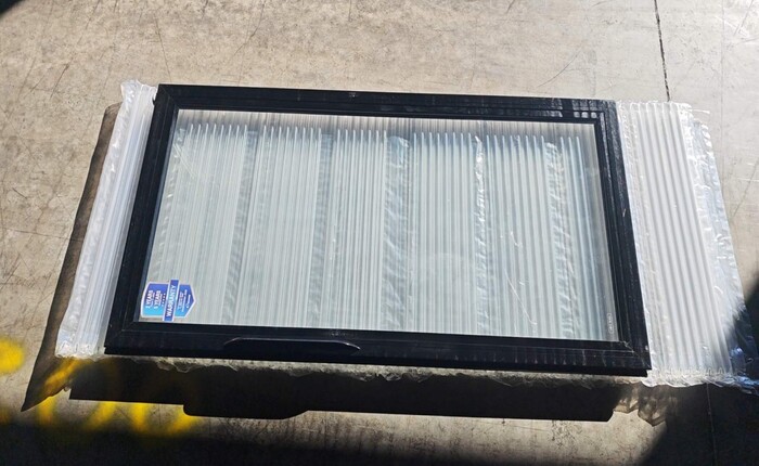 [Parts] CSM-68RS Refrigerator Glass Door Right